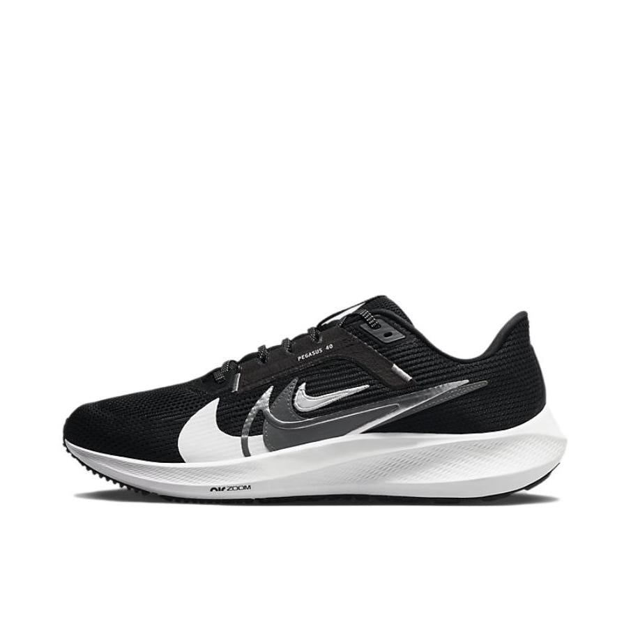 Nike Air Zoom Pegasus 40 ¨C Black / White / Silver Mesh Running Sneakers