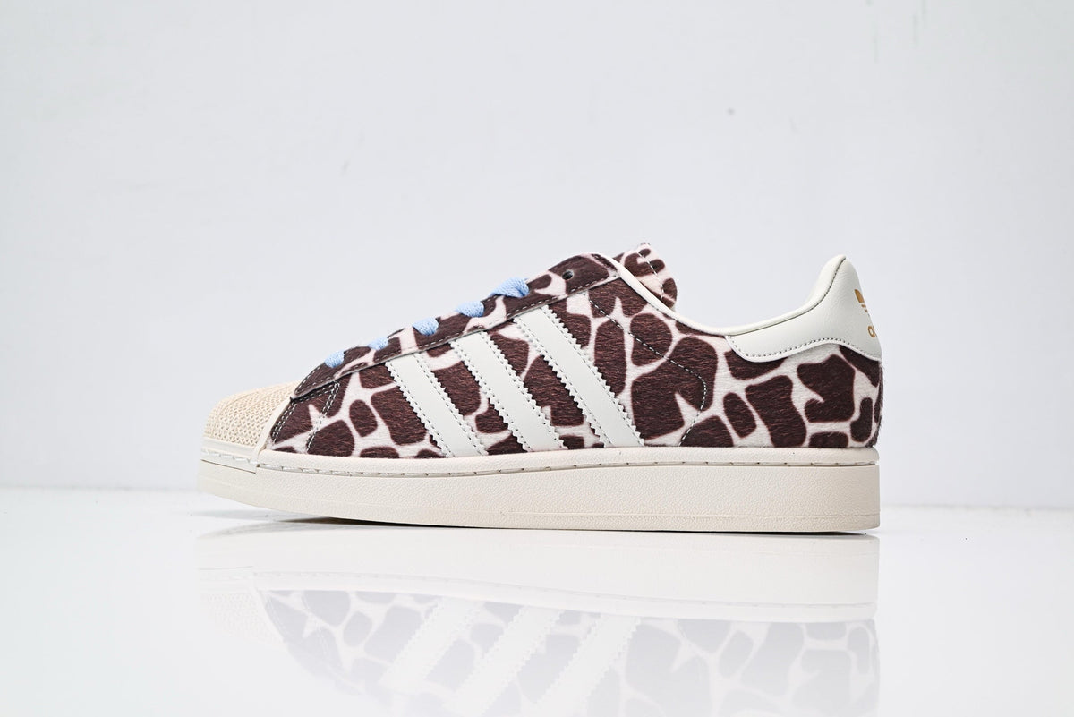 adidas Originals Superstar ¨C Off-White Giraffe Print Shell Toe