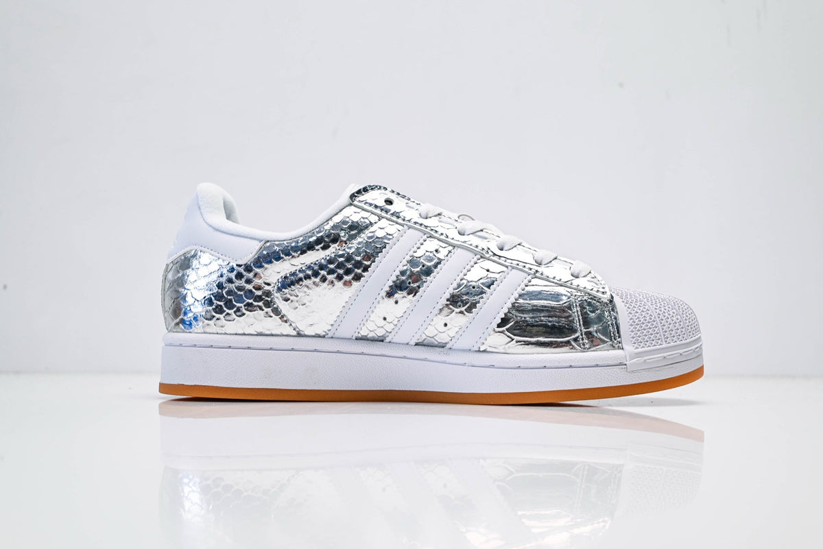 adidas Originals Superstar ¨C Silver Snake-Embossed Upper with White 3-Stripes & Gum Shell Toe