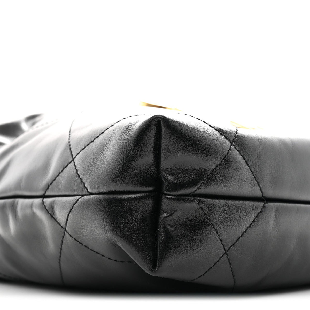 Shiny Calfskin Quilted Mini Chanel 22 Black