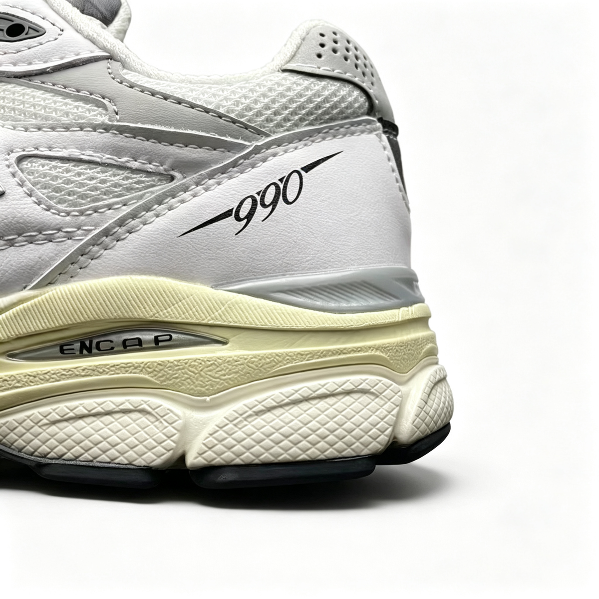 JJJJound x New Balance 990v3 Sea Salt Women's & Men's White Cream Retro Sneakers