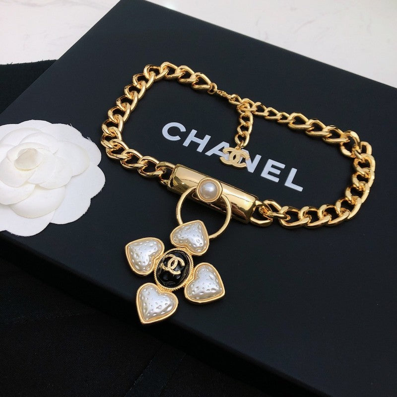 Chanel Pearl Choker Chain 18K Gold Necklace